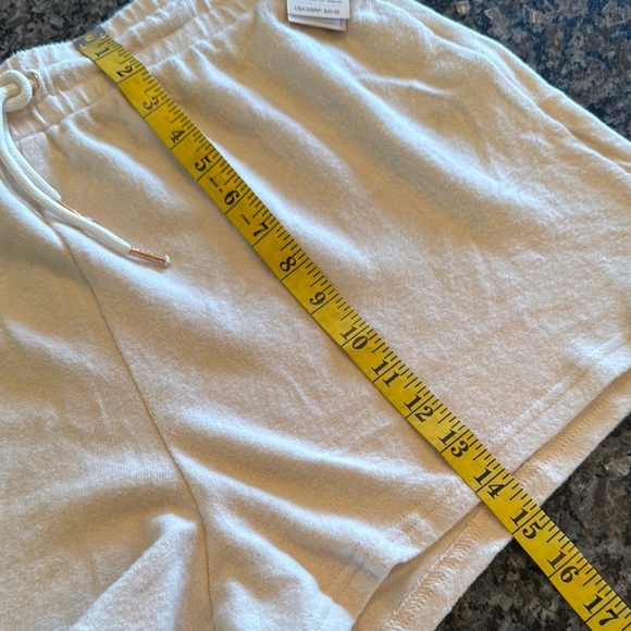 Colon fleece Women's Cream Shorts NWT XXL - Picture 10 of 10